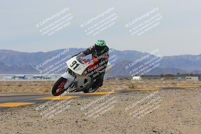 media/Dec-17-2022-SoCal Trackdays (Sat) [[224abd9271]]/Turn 9 Inside (1pm)/